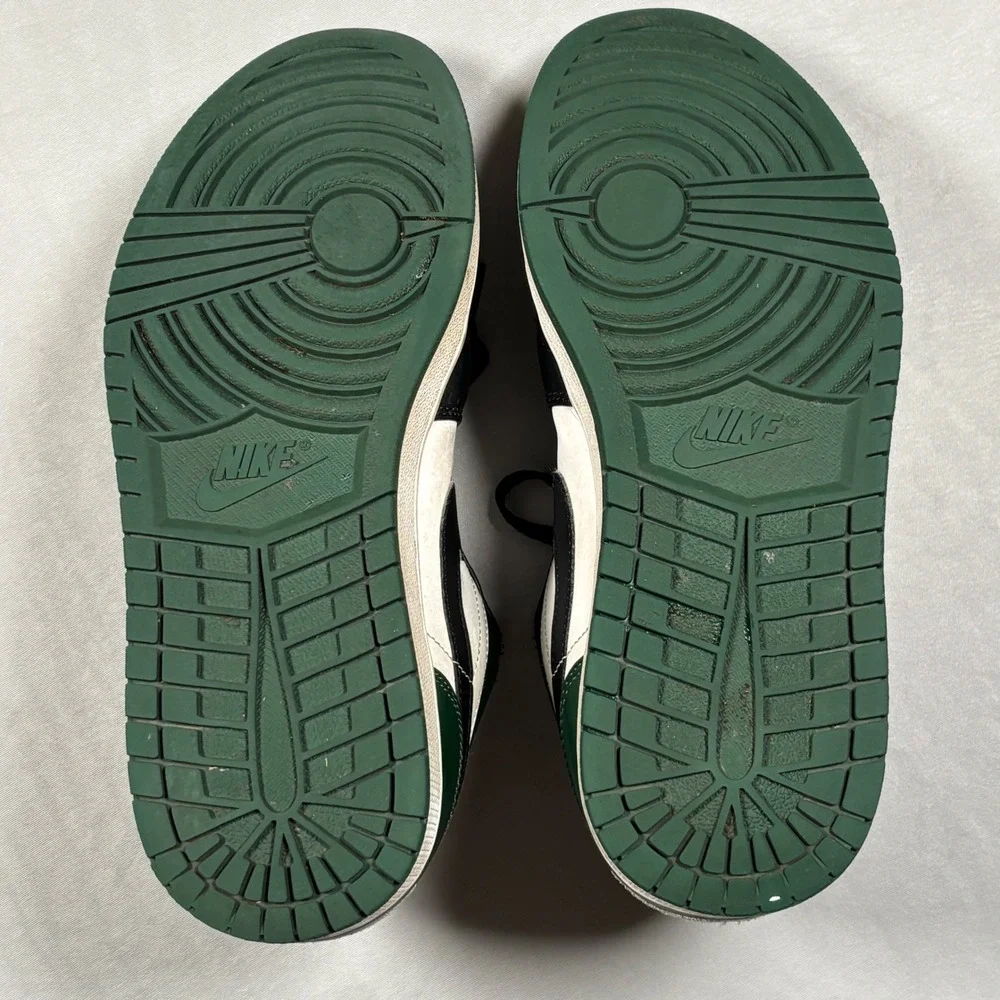 Jordan Air Jordan 1 Low Men Size 11 Green Black White Pine Green 553558-301